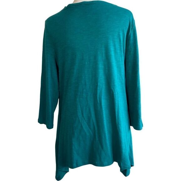 CHICO’S Heather Teal Asymmetrical Lace-Front Top, 3/4 sleeves - Picture 6 of 6